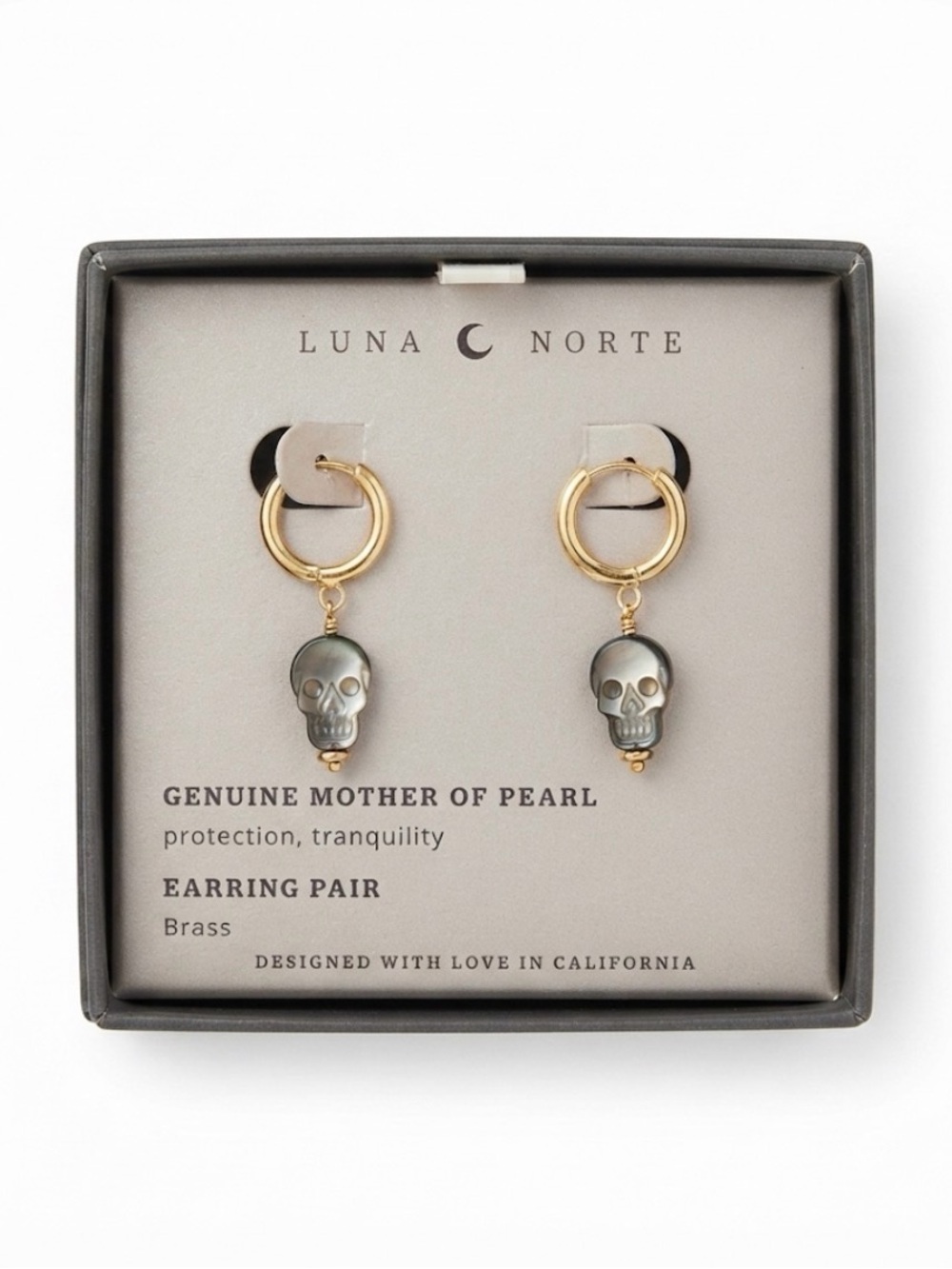 NWT ⚜️💀⚜️ Luna Norte Goldtone Brass Hoop Mother-of-Pearl Skull Earring